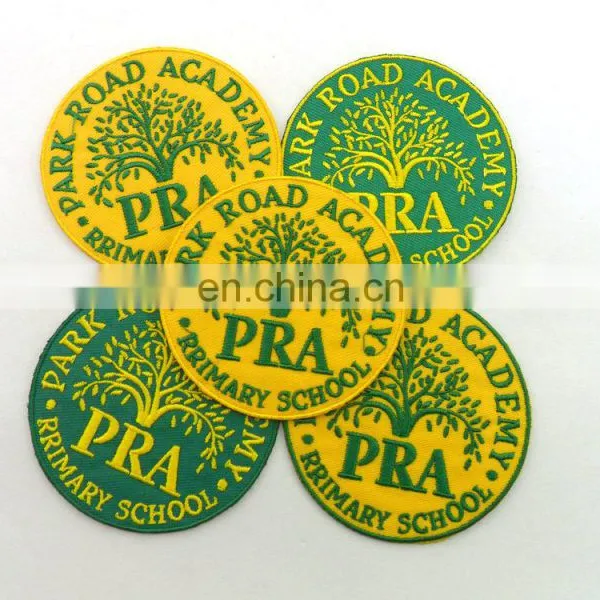 Customized Heart Polyester Embroidery Patch Embrodered Iron Patch photo-5