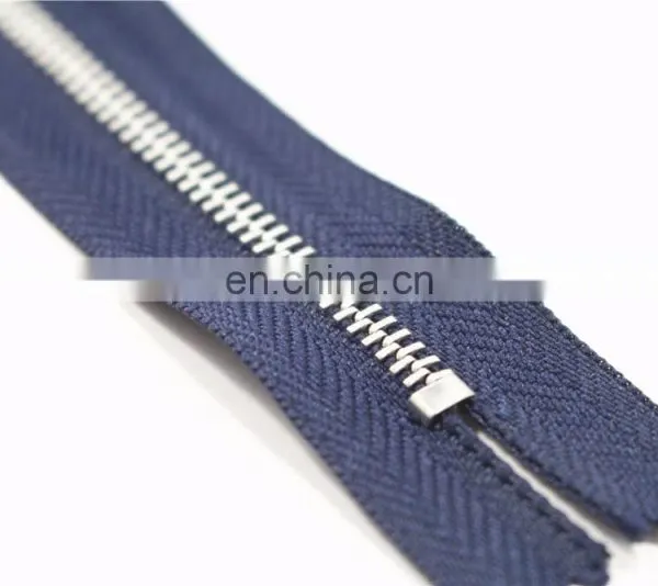 5# Gun Teeth Open End Heavy Duty Separating Metal Zipper photo-3