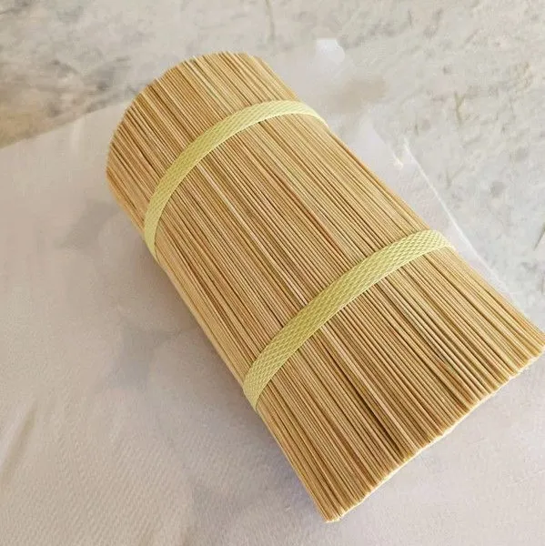 Chinese Cheap Price Bulk Incense Bamboo Stick 1.3mm Raw Material Agarbatti Incense Stickc Bamboo Sticks for Agarbatti photo-2