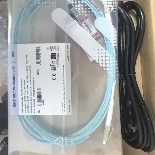 Signal Hound SM200C High Performance RF Spectrum Analyzer New Stock photo-4