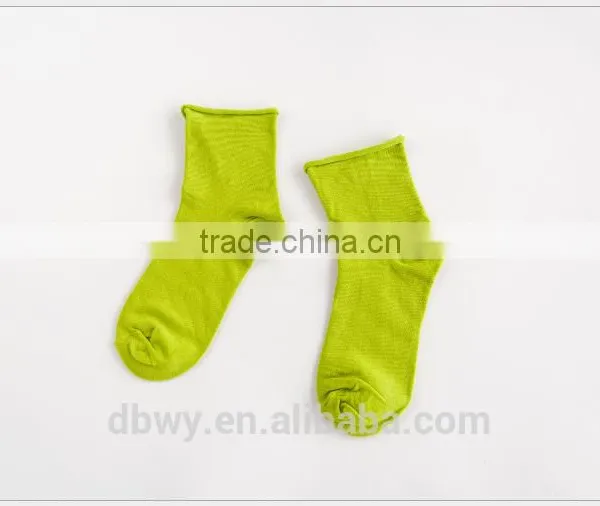 Soft Cotton New Fashion Ankle Socks for Girls and Women photo-6