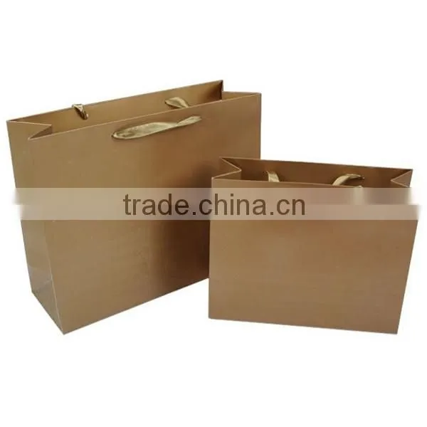 High Standard Gold Stamping Packaging Bag photo-4