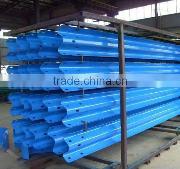 Factory Made Highway Metal Road Safety Guardrail Price for Road Barrier Use photo-4