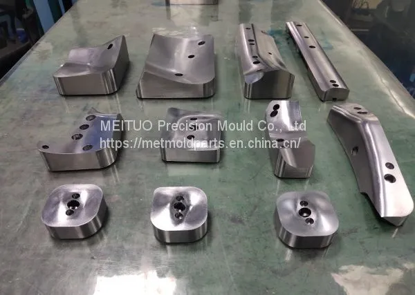 2020 China Factory of Mould Components With Tolerance ±0.005-±0.01 mm photo-4