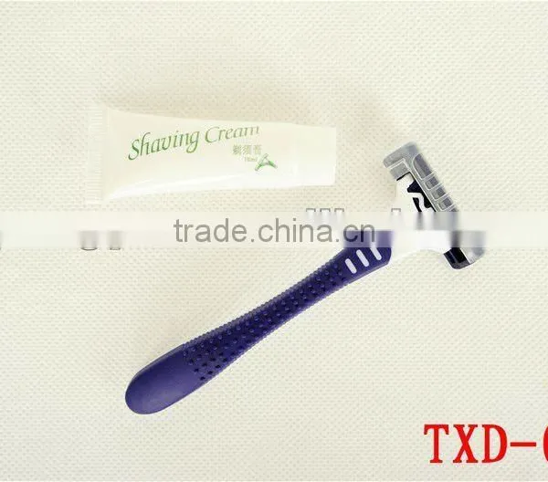 Hotel SHAVING KIT WITH SHAVING CREAM