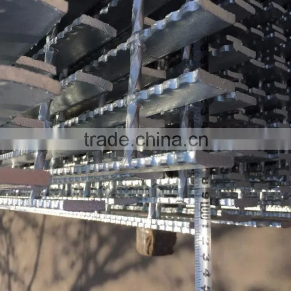 Hot Dip Galvanized Refined Oil Refinery Sewage Grating photo-2