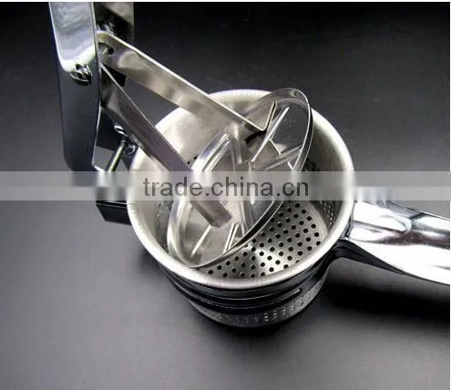 Cy281 Practical Manual Press Mashed 430 Stainless Steel Potato Masher Ricer Puree Vegetable Fruit Juicer photo-3