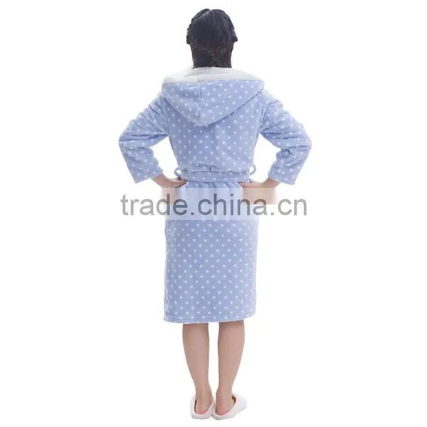 USA Market Wholesale Hooded Bathrobe for Women photo-2