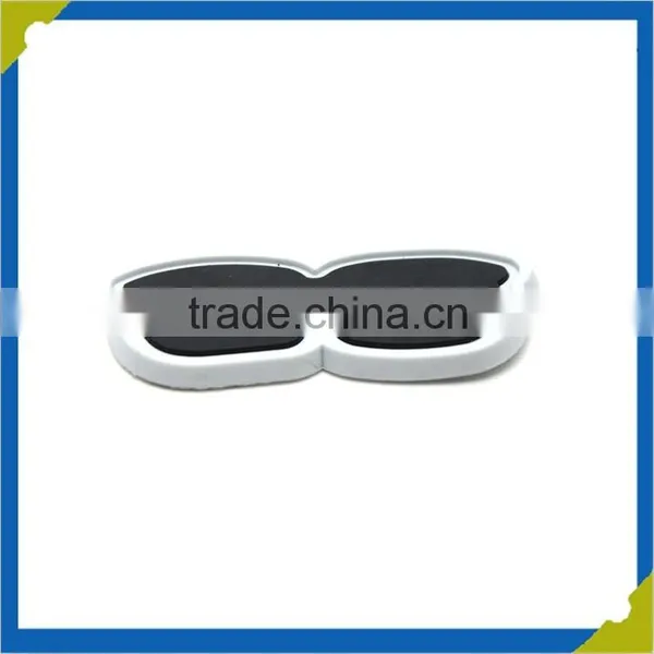 High Quality Eco-friendly Embossed Custom Logo Adhesive Pvc Badge photo-2