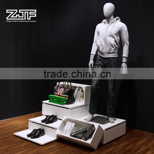 ZJF New Design Boutique Display Clothes Box