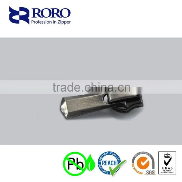 RORO151405#5 Zinc Alloy Light Black Zipper Silder and Puller Design