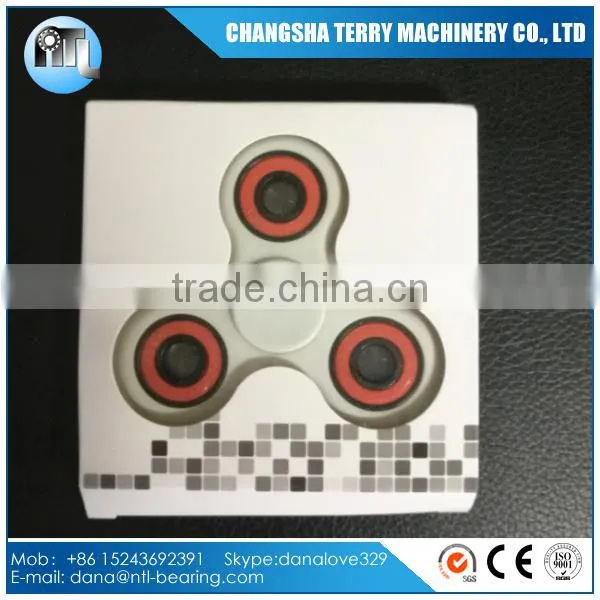 Plastic ABS Tri Fidget Spinner With Si3N4 Ceramic Bearing 608 photo-2
