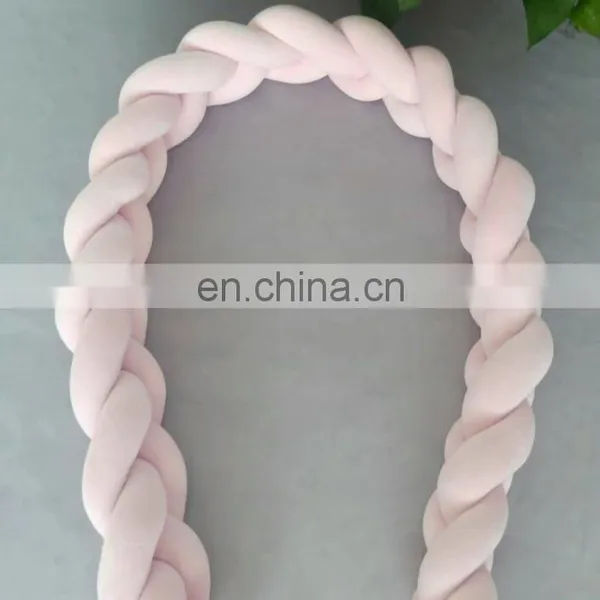 Wholesale Baby Safe Bumper Knot Pillow Mixed Colors Chunky Knit Baby Bedding Cradle Bumper photo-2