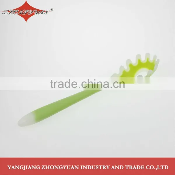 Factory Price Food Grade Silicone Spaghetti Server With Soft Grip photo-2