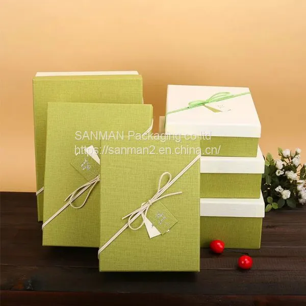 Jewelry Hardboard Paper Gift Box With Embossed photo-2