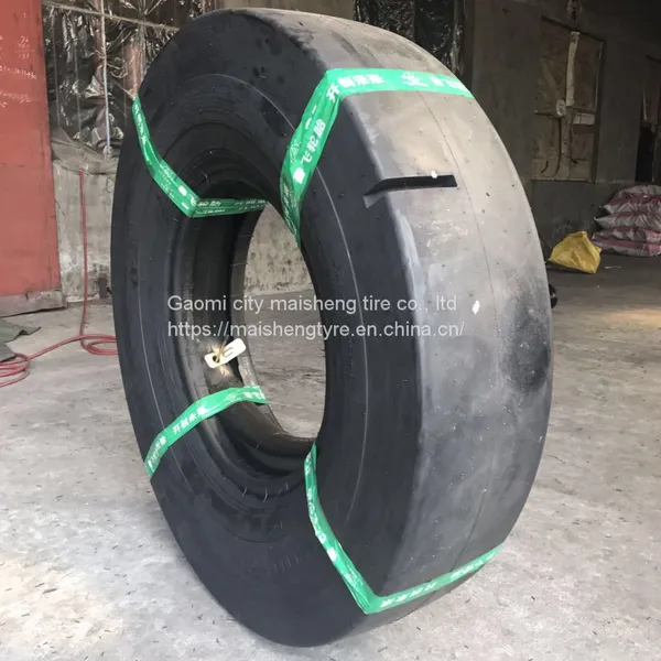 Henan Fengshen Mine Scraper Smooth Tire 1000 10.00-20 12.00 1200-24 Mining photo-3
