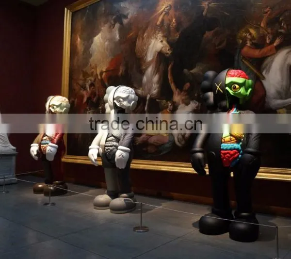 China Supplier Wholesale High Quality Fiberglass Kaws Statue photo-5
