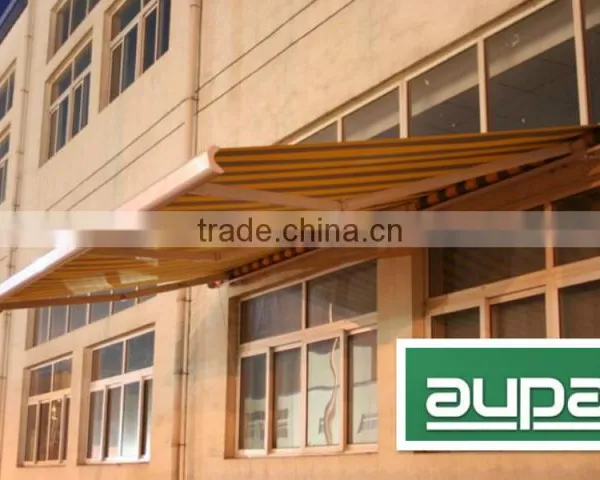 No-cassette Retractable Waterproof Awning (manual) photo-3