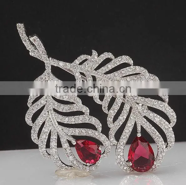 Platinum Plated Vicctorian Leaf in 4 Colors Brooch With AAA+ Cubic Zircon Micro Pave Setting for Women and Men in 4 Colors photo-3