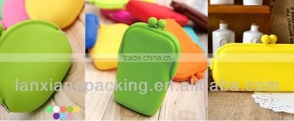Hot Sell Cartoon Waterproof Silicone Pouch For Change