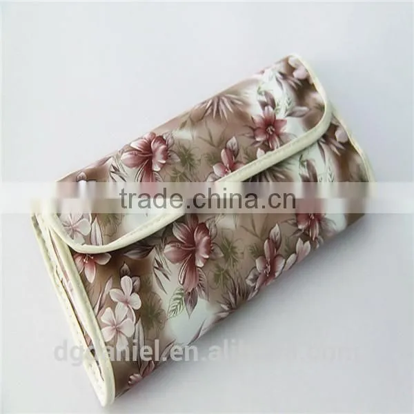 Soft Synthetic Makeup Brush With Flower PU Pouch 12pieces photo-6