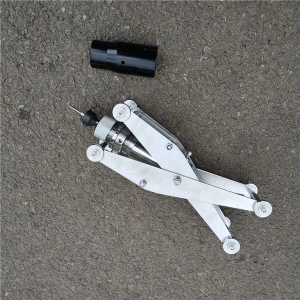 Sandblasting gun for inner wall of pipeline Mobile sandblasting gun