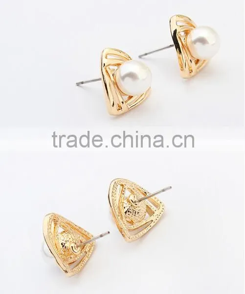 Custom Fashion Imitation Stud Pearl Earrings photo-4