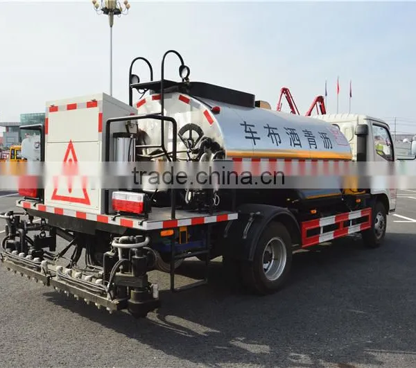 Dongfeng 4000L Pitch Sprayer Truck for Sale photo-4