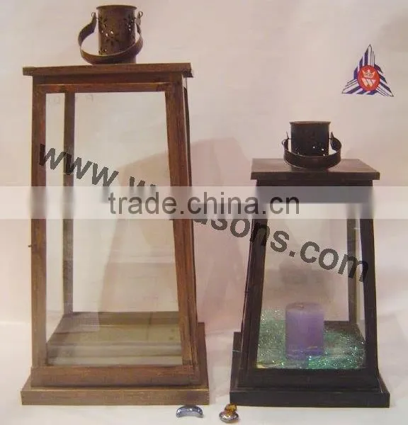 Colorful Windproof Lightweight Metal Candle Lantern photo-6