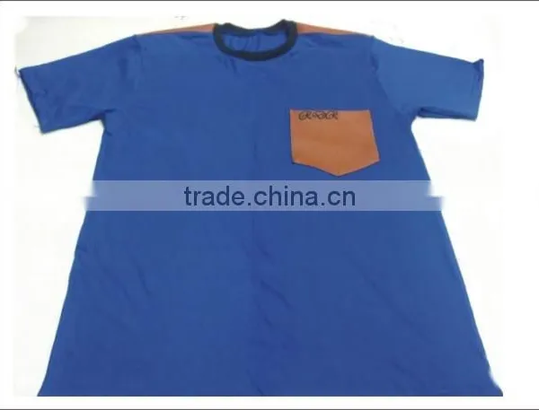 T-Shirt With Leather Pocket photo-3
