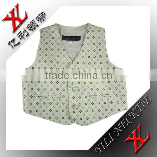 Good Designs Comfortable Models Waistcoat Match Gowns photo-5
