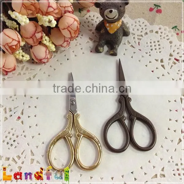 Antique Sewing Accessories Handicraft Tool Fancy Embroidery Scissors photo-4
