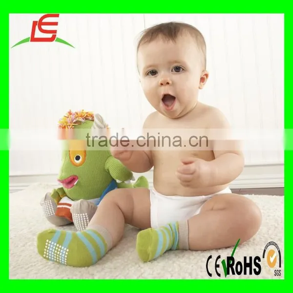LE A0090 Calvin the Closet Monster Knit Baby Socks and Plush Monster Gift Set photo-2