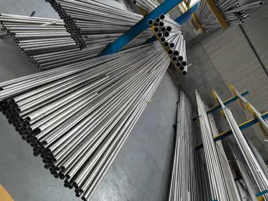 316L, 304, 301 Stainless Steel Tube, Acid & Alkali Resistant, Brushed, Nichrome, Submersible, Alloy Tube