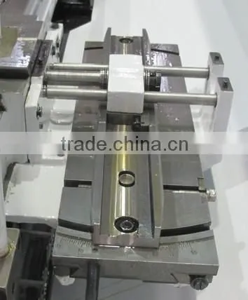 CW62100Ex5000 Manual Horizontal Gap Lathe Machine photo-4
