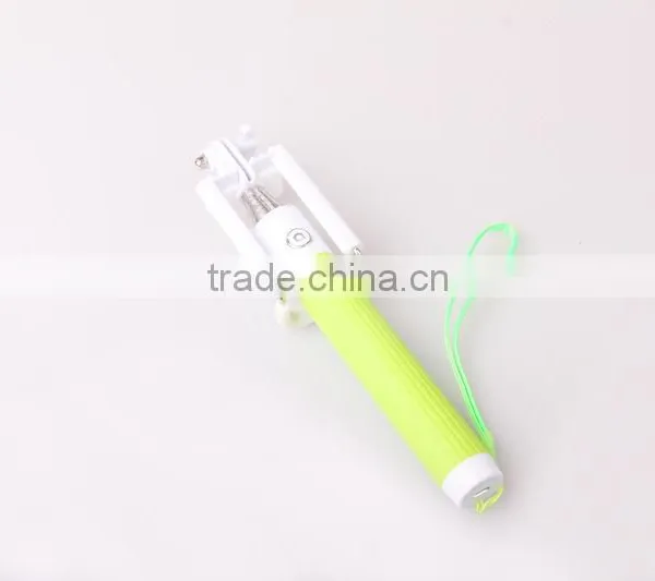 Beautiful Super Mini Wholesale Selfie Stick Monopod With 3.5mm Jack Cable photo-4