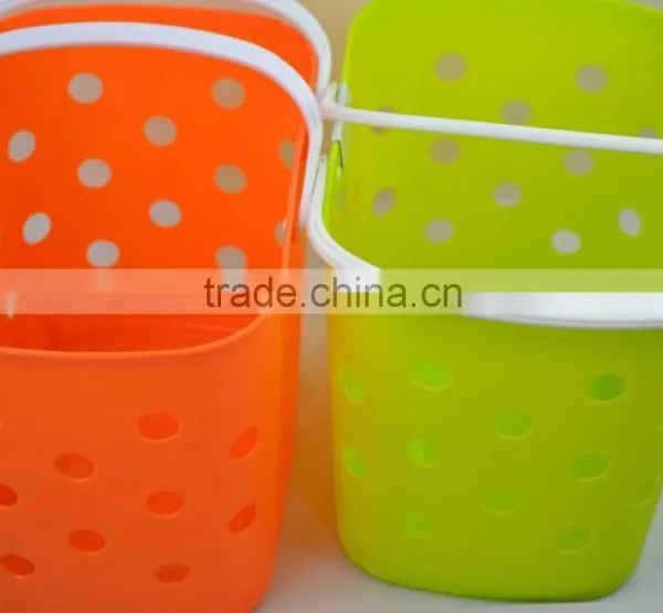 Handle Plastic Laundry Basket photo-2
