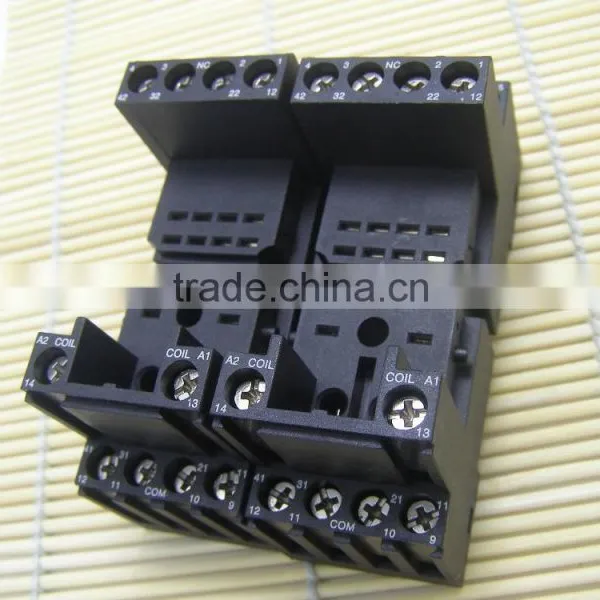Kontron 12A 4C Contact Din Rail PYF14BE With Clip Relay Socket in Black photo-2