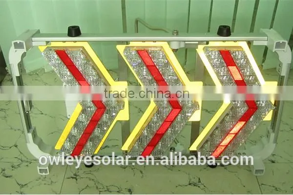 Truck Mounted Led Road Traffic Arrow Guide Light photo-4