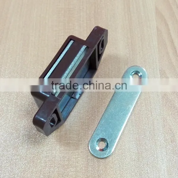 Plastic Magnetic Door Catch for Cabinet photo-4
