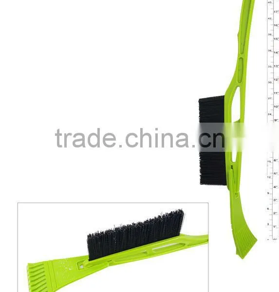 SCRAPER WITH BRUSH