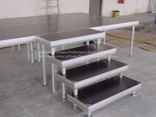 4*4 Feet 4 Pillars Simple Stage