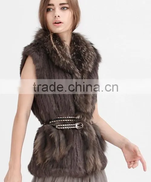 YR644 Women Genuine Rabbit Hand Knit With Raccoon Fur Waistcoat Yanran Fur Factory OEM Order Fur Gilet photo-2