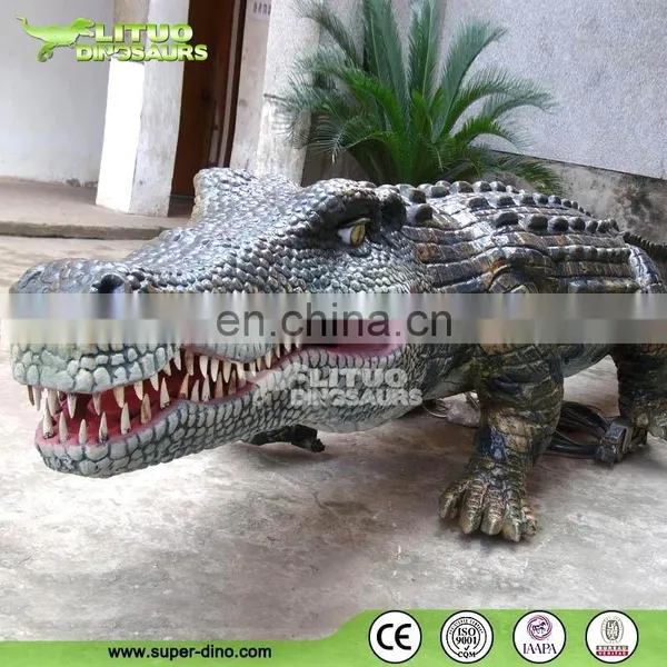 Animatronic Crocodile Moving Animals in Jungle Park photo-3