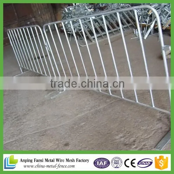 Powder Coated Interlocking Construction Steel Crowd Control Barricade photo-6