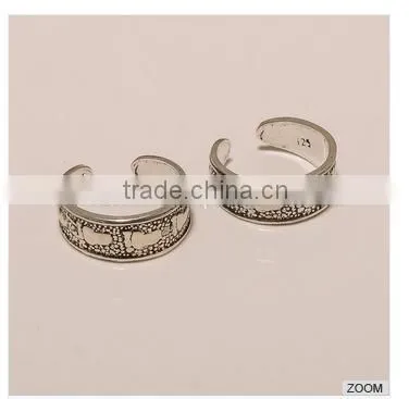 T0003-925 SOLID STERLING SILVER PLAIN LORD LAXMI FOOT REGULAR FINE TOERING 3.37