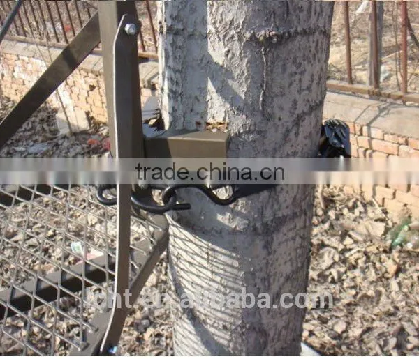 Strong Steel Hunting Ladder Tree Stand photo-5