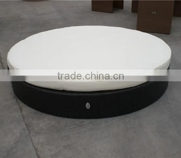 Cheap Outdoor Rattan Round Bed photo-3