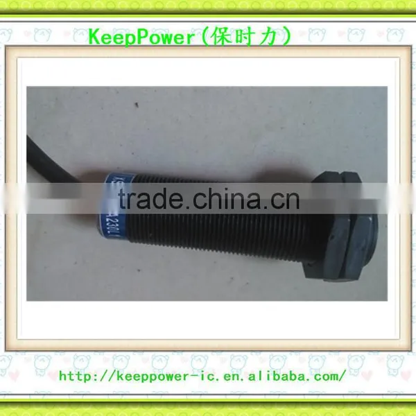 Proximity Switch XS4P18MA230L1 photo-2
