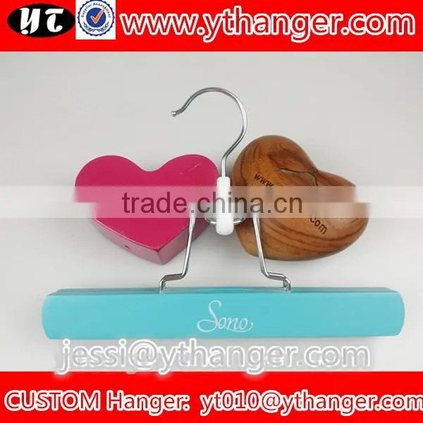YY0456 Custom Brand Logo Hair Extension Hanger Wigs Wooden Hanger Quality Choice photo-6